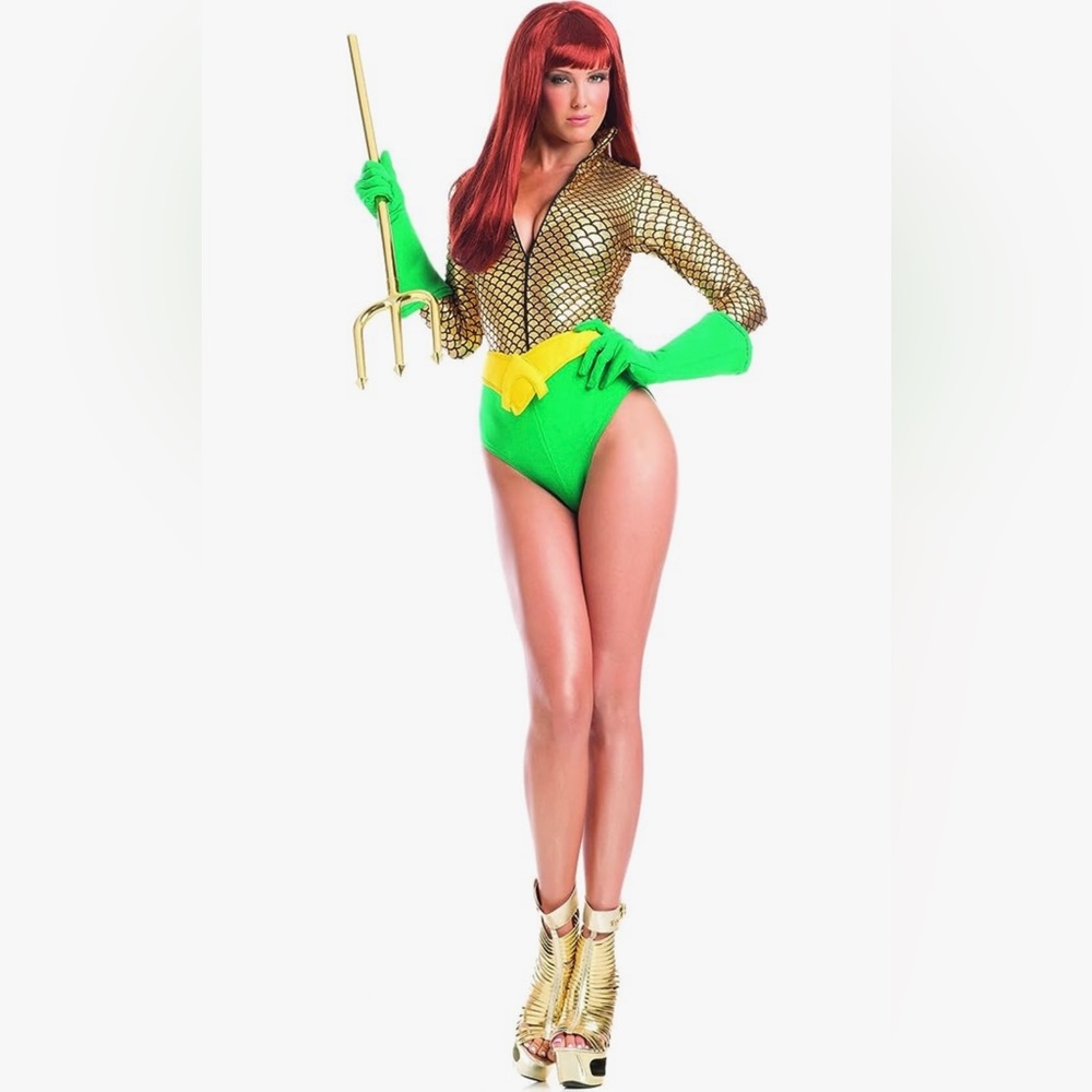 Alluring Aquagirl Costume